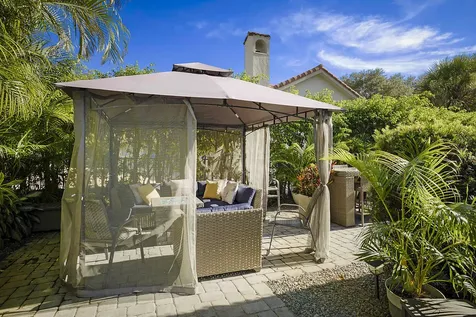 2155 Rabbit Hollowe Circle Delray Beach FL 33445
