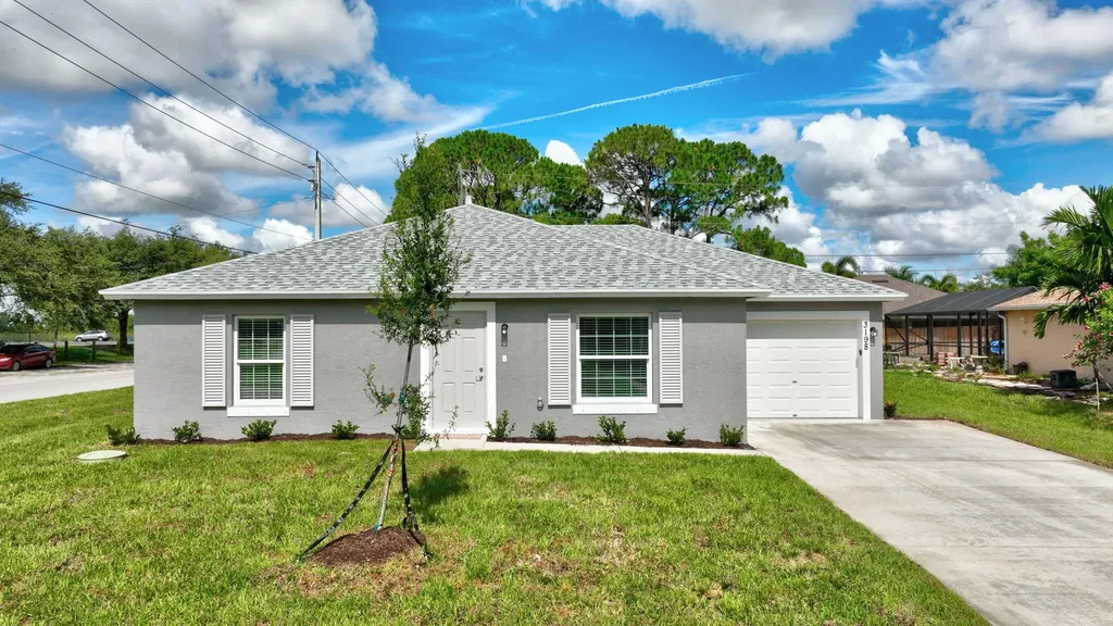329 Sw Ridgecrest Drive Port Saint Lucie FL 34953