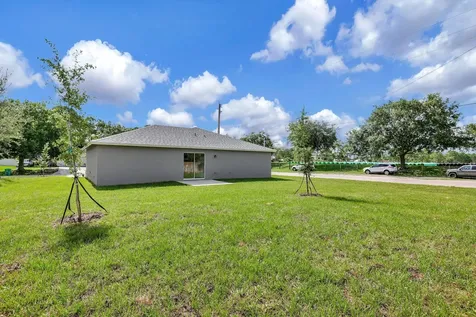329 Sw Ridgecrest Drive Port Saint Lucie FL 34953