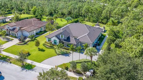 19240 SE Hidden Bridge Court Jupiter FL 33458