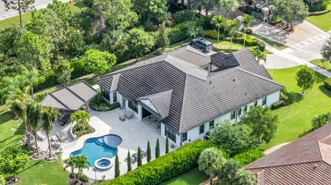 19240 SE Hidden Bridge Court Jupiter FL 33458