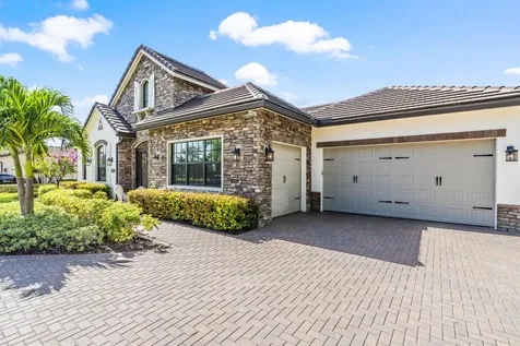 19240 SE Hidden Bridge Court Jupiter FL 33458