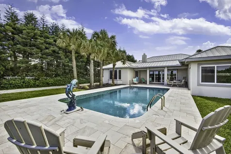 77 N Beach Road Jupiter Island FL 33455