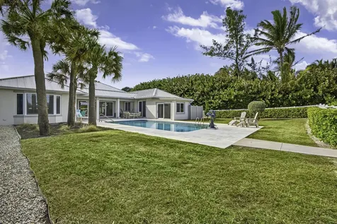 77 N Beach Road Jupiter Island FL 33455
