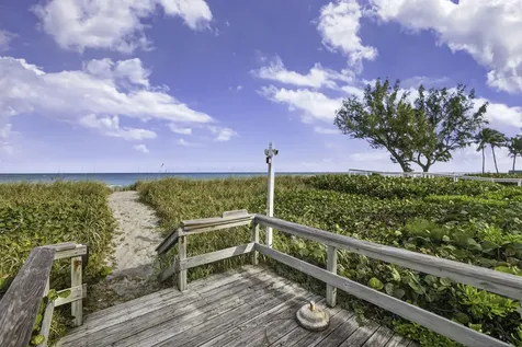 77 N Beach Road Jupiter Island FL 33455