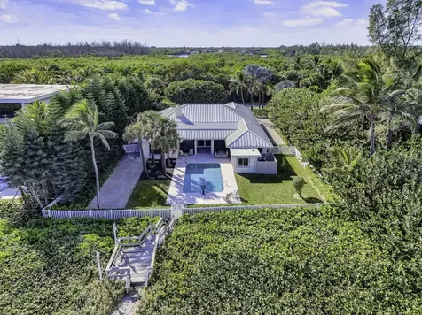 77 N Beach Road Jupiter Island FL 33455