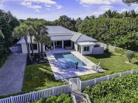 77 N Beach Road Jupiter Island FL 33455