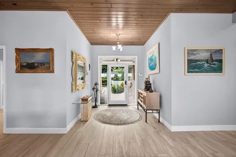 77 N Beach Road Jupiter Island FL 33455