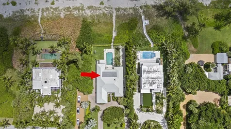 77 N Beach Road Jupiter Island FL 33455