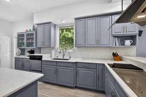 77 N Beach Road Jupiter Island FL 33455