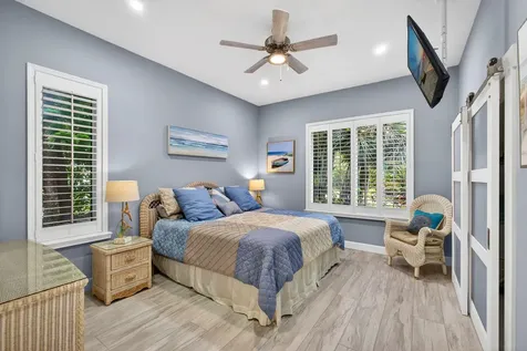 77 N Beach Road Jupiter Island FL 33455