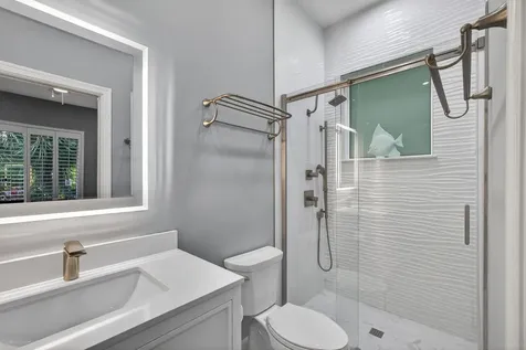 77 N Beach Road Jupiter Island FL 33455