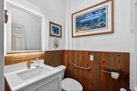 77 N Beach Road Jupiter Island FL 33455