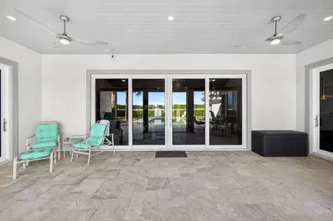 77 N Beach Road Jupiter Island FL 33455