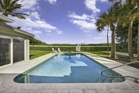 77 N Beach Road Jupiter Island FL 33455