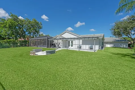 21059 Sweetwater Lane Boca Raton FL 33428