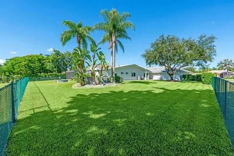 21059 Sweetwater Lane Boca Raton FL 33428