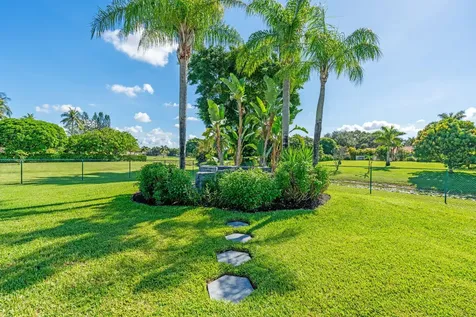 21059 Sweetwater Lane Boca Raton FL 33428