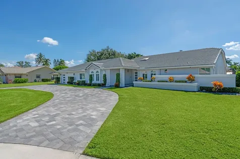 21059 Sweetwater Lane Boca Raton FL 33428