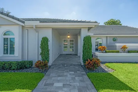 21059 Sweetwater Lane Boca Raton FL 33428