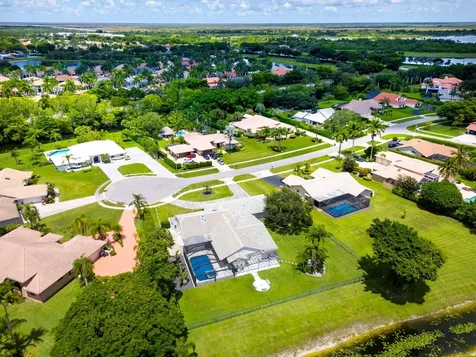 21059 Sweetwater Lane Boca Raton FL 33428