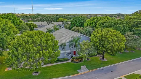 10185 Andover Coach Circle Lake Worth FL 33449