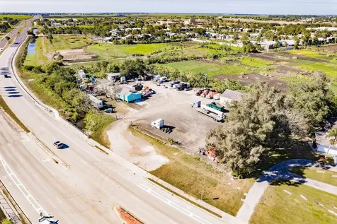 1360 S Main Street Belle Glade FL 33430