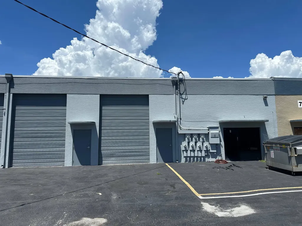 7033 Norton Avenue West Palm Beach FL 33405
