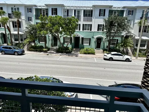 335 SE 6th Avenue Delray Beach FL 33483