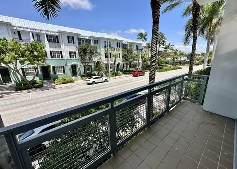 335 SE 6th Avenue Delray Beach FL 33483