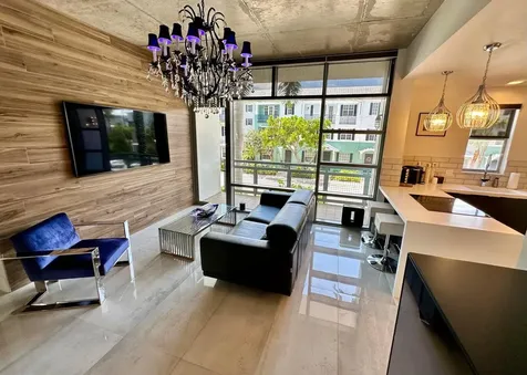 335 SE 6th Avenue Delray Beach FL 33483