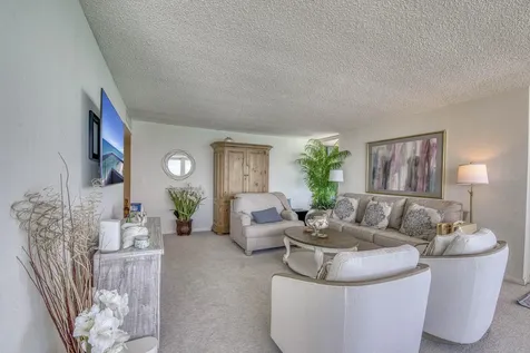 5540 N Ocean Drive Singer Island FL 33404