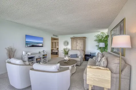 5540 N Ocean Drive Singer Island FL 33404