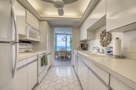 5540 N Ocean Drive Singer Island FL 33404