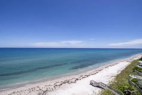 5540 N Ocean Drive Singer Island FL 33404