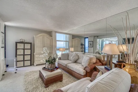 5540 N Ocean Drive Singer Island FL 33404