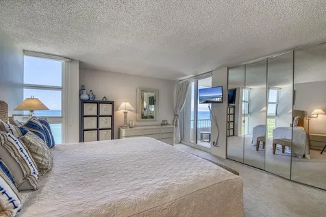 5540 N Ocean Drive Singer Island FL 33404