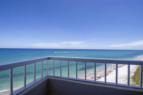 5540 N Ocean Drive Singer Island FL 33404