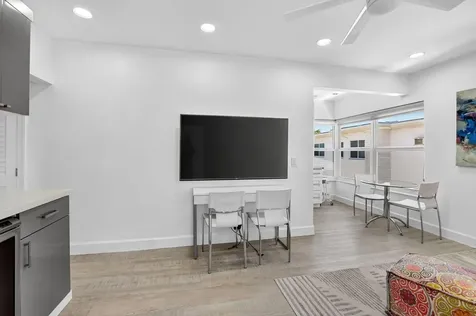 1187 Hillsboro Mile Hillsboro Beach FL 33062