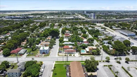 2741 Parker Avenue West Palm Beach FL 33405