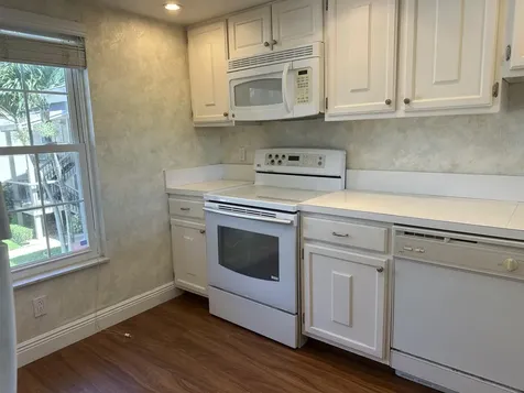18439 Se Wood Haven Lane Jupiter FL 33469