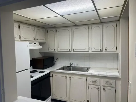 228 Northampton L West Palm Beach FL 33417