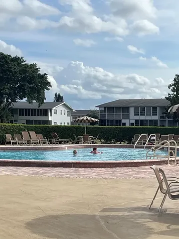 228 Northampton L West Palm Beach FL 33417
