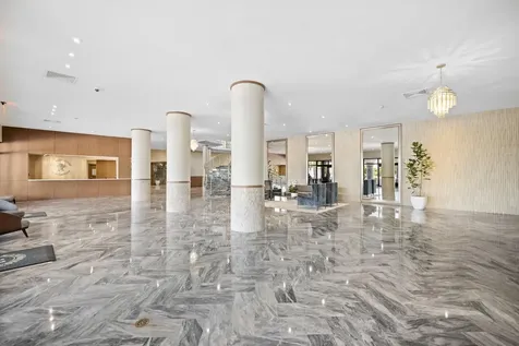 5401 Collins Avenue Miami Beach FL 33140