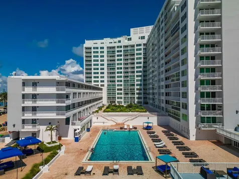 5401 Collins Avenue Miami Beach FL 33140
