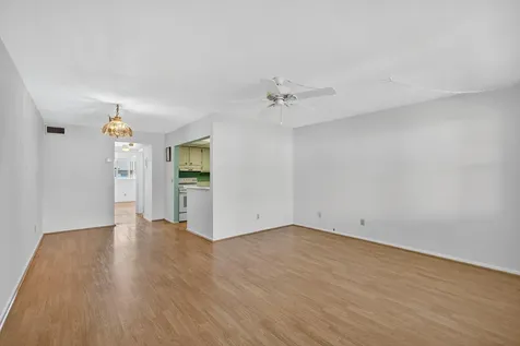 111 Shore Court North Palm Beach FL 33408