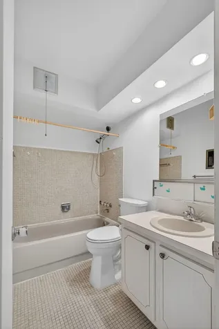 111 Shore Court North Palm Beach FL 33408