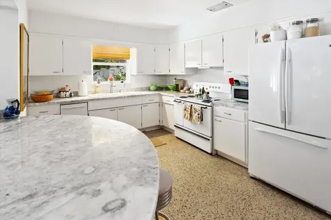 202 32nd Street West Palm Beach FL 33407