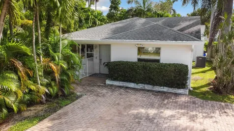 202 32nd Street West Palm Beach FL 33407