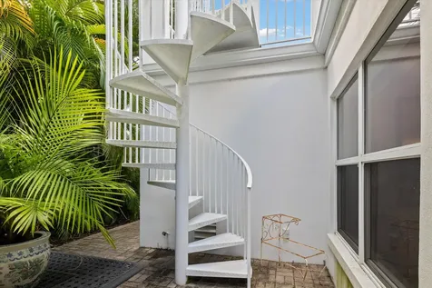 202 32nd Street West Palm Beach FL 33407